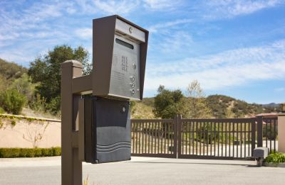 Commercial Gate Installation in Pearland, TX